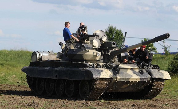 tank-driving-prague-t-55l-gallery-3.jpg
