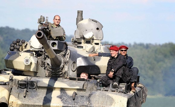 tank-driving-prague-t-55l-gallery-4.jpg
