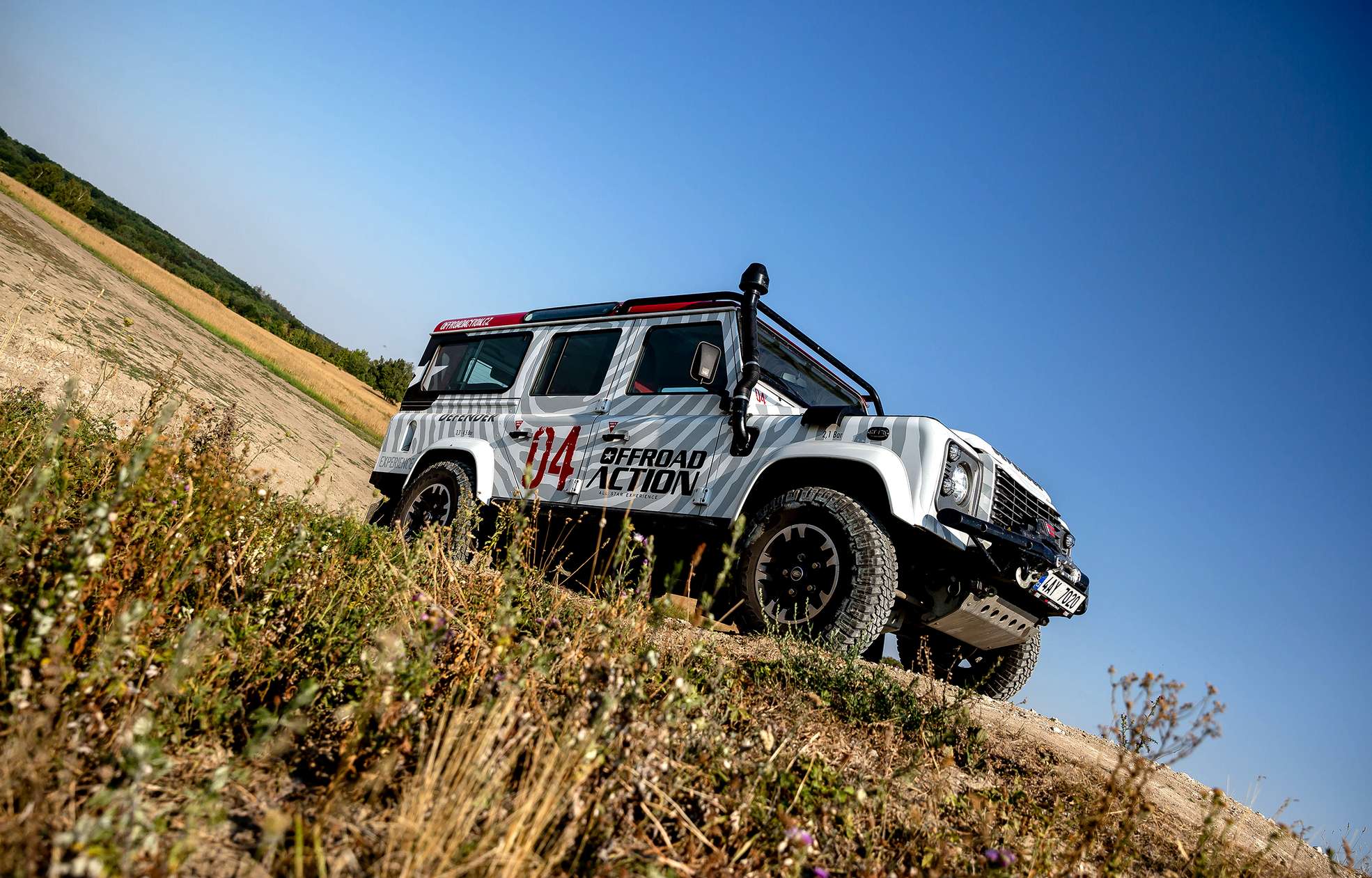 Land Rover Defender