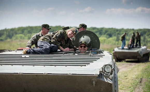 tanks-guns-incentives-gallery-3.jpg