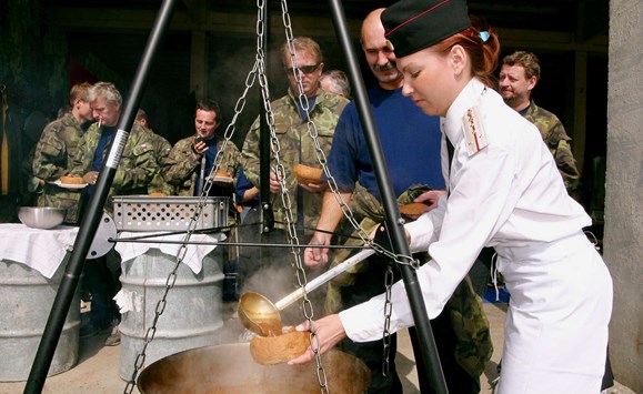 tanks-guns-incentives-gallery-5.jpg