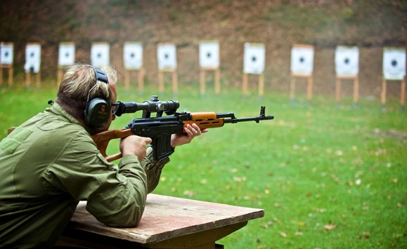 tanks-guns-shooting-team-building-gallery-6.jpg