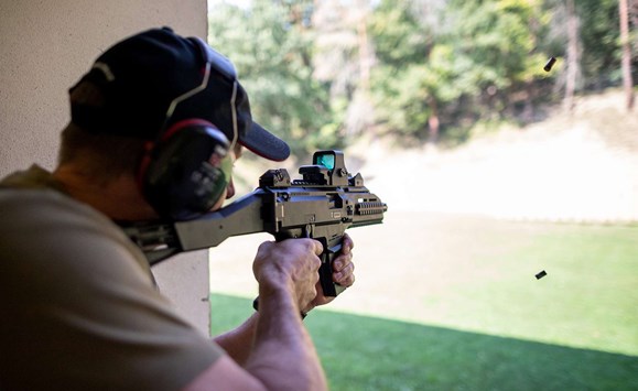 SWAT shooting 4.jpg