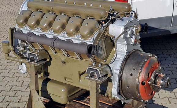 Tatra 815 Engine 12